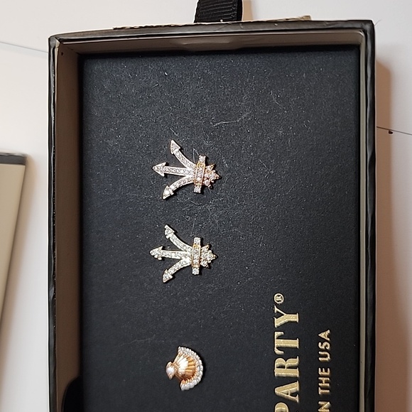 Bomb Party Earrings 3 pair Simply Studs - Picture 3 of 4